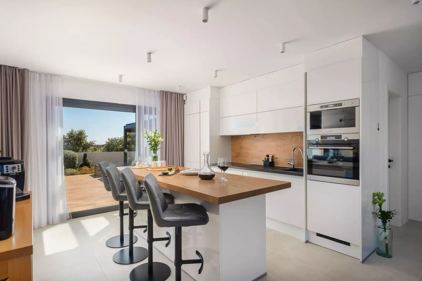 Luxury Villa Indigo Kanica with Heated Pool - Kitchen