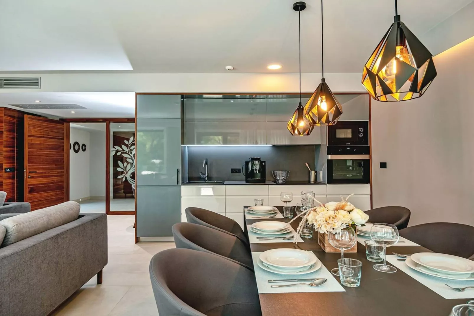 Luxury Villa Delight II – Promajna, Heated Pool - Dining room