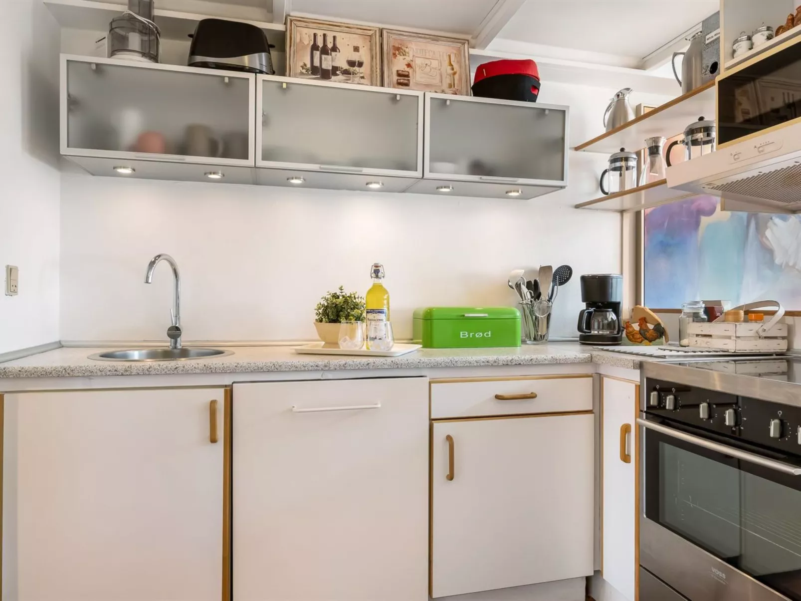 "Ake" - 10m to the fjord - Inside