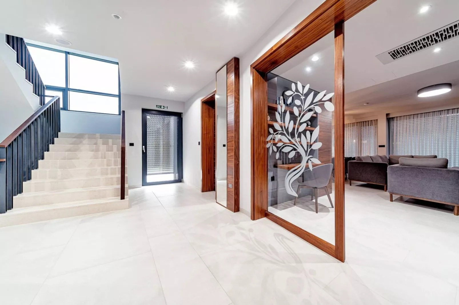 Luxury Villa Delight II – Promajna, Heated Pool - Landing