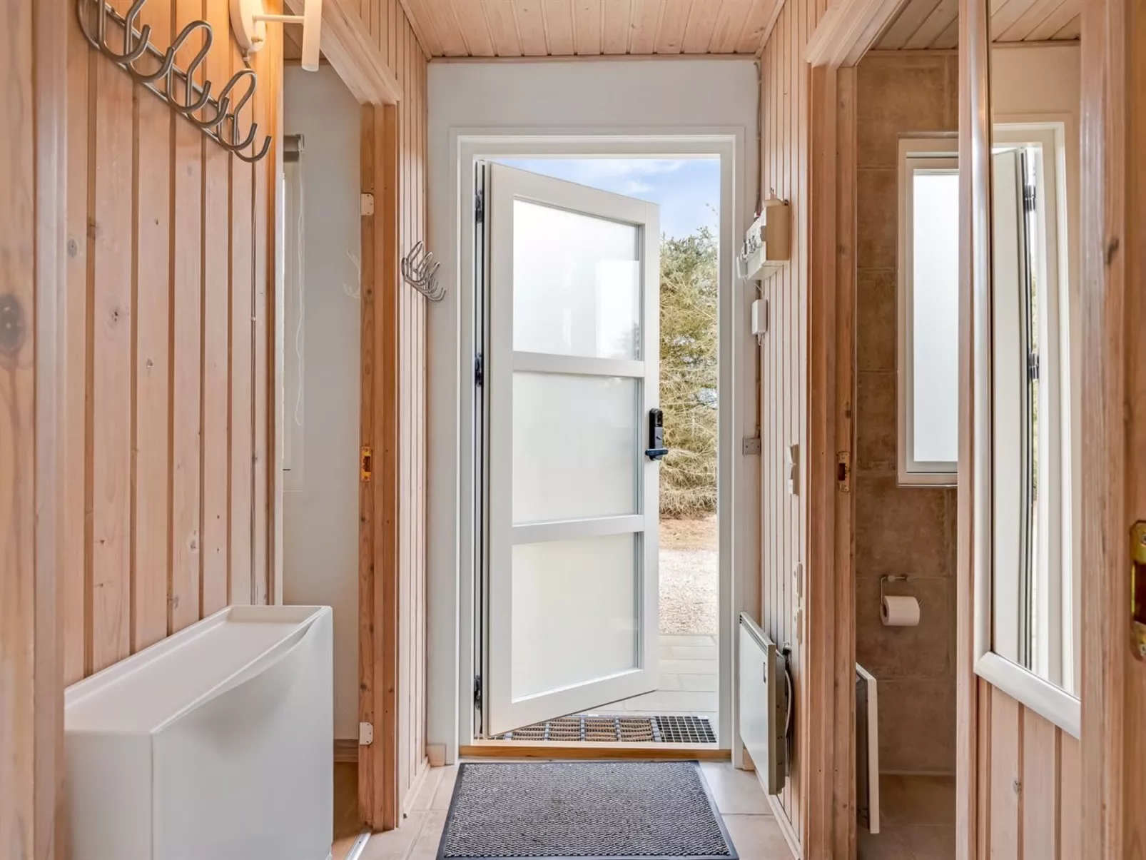 "Ragnborg" - 900m from the sea - Drinnen