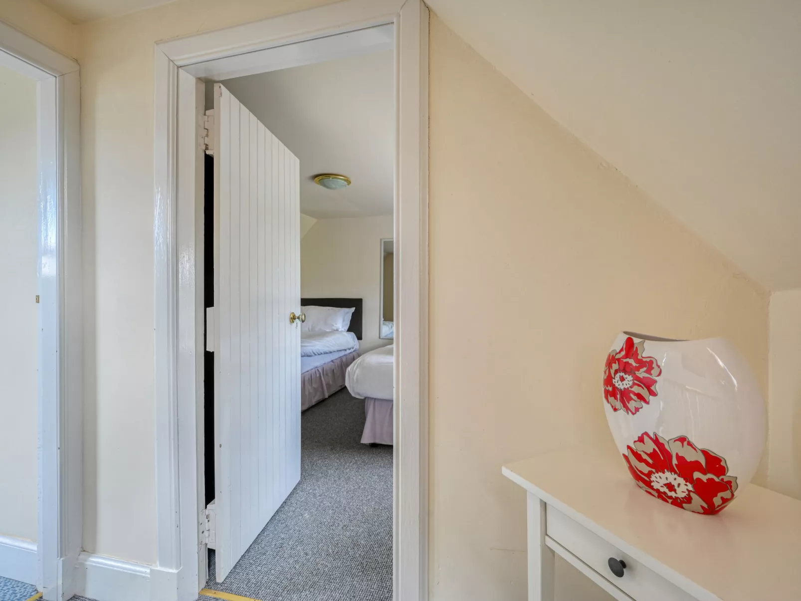 Loch Meiklie View - Drinnen