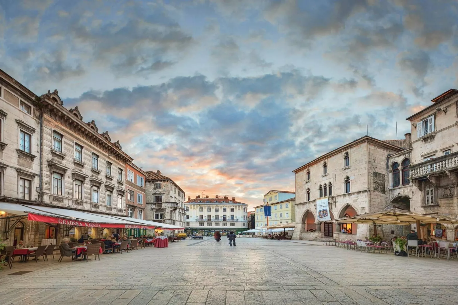 Luxury Apartment Luft Split Near Old Town - Areas within 5km in summer