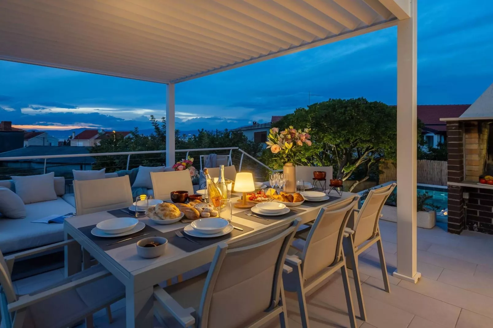 Luxury Villa Mila Supetar with Pool in the Center - Terrace balcony