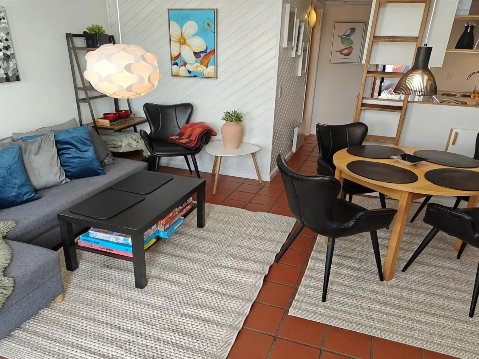 "Ake" - 10m to the fjord - Inside