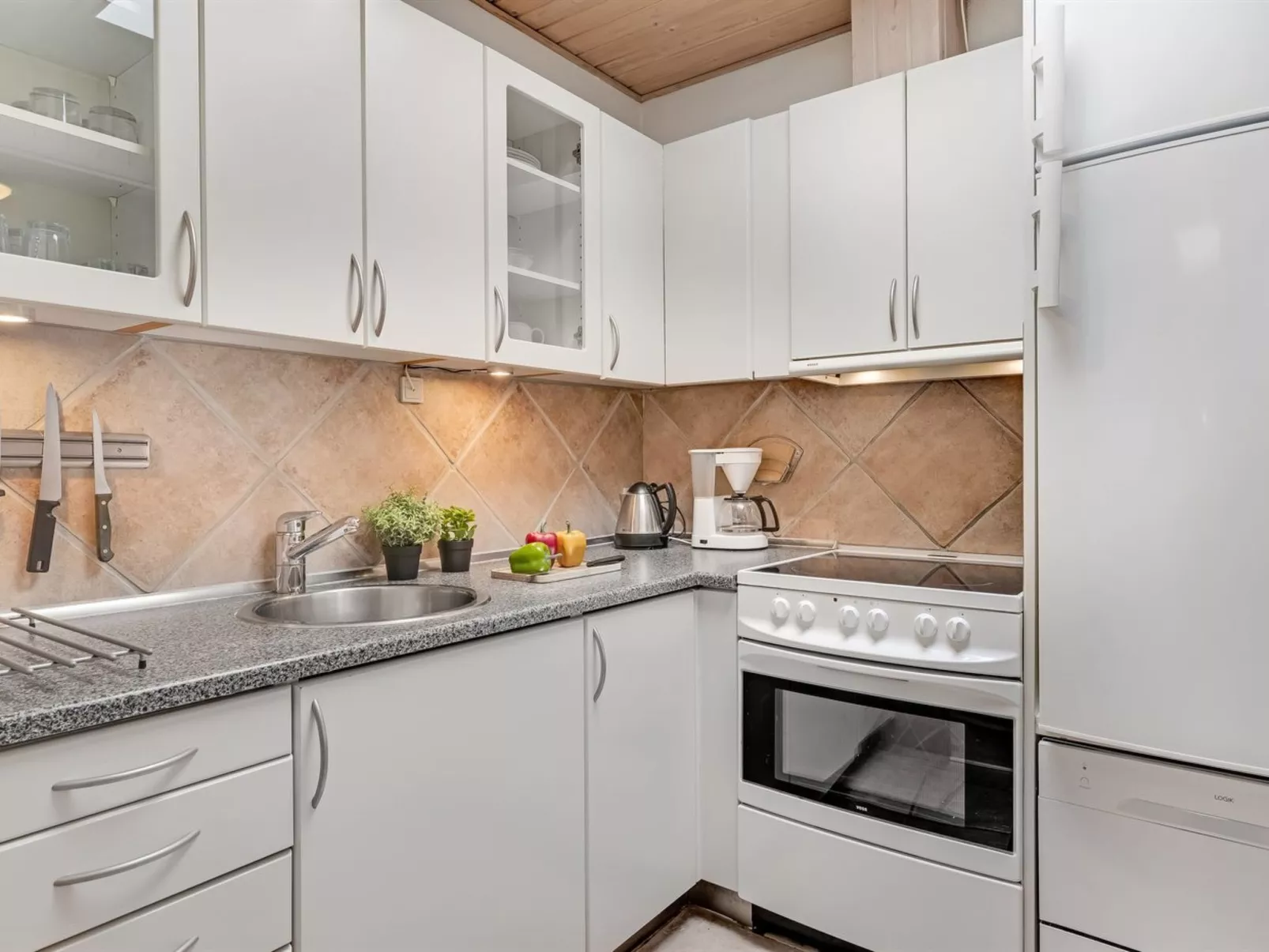 "Ragnborg" - 900m from the sea - Drinnen