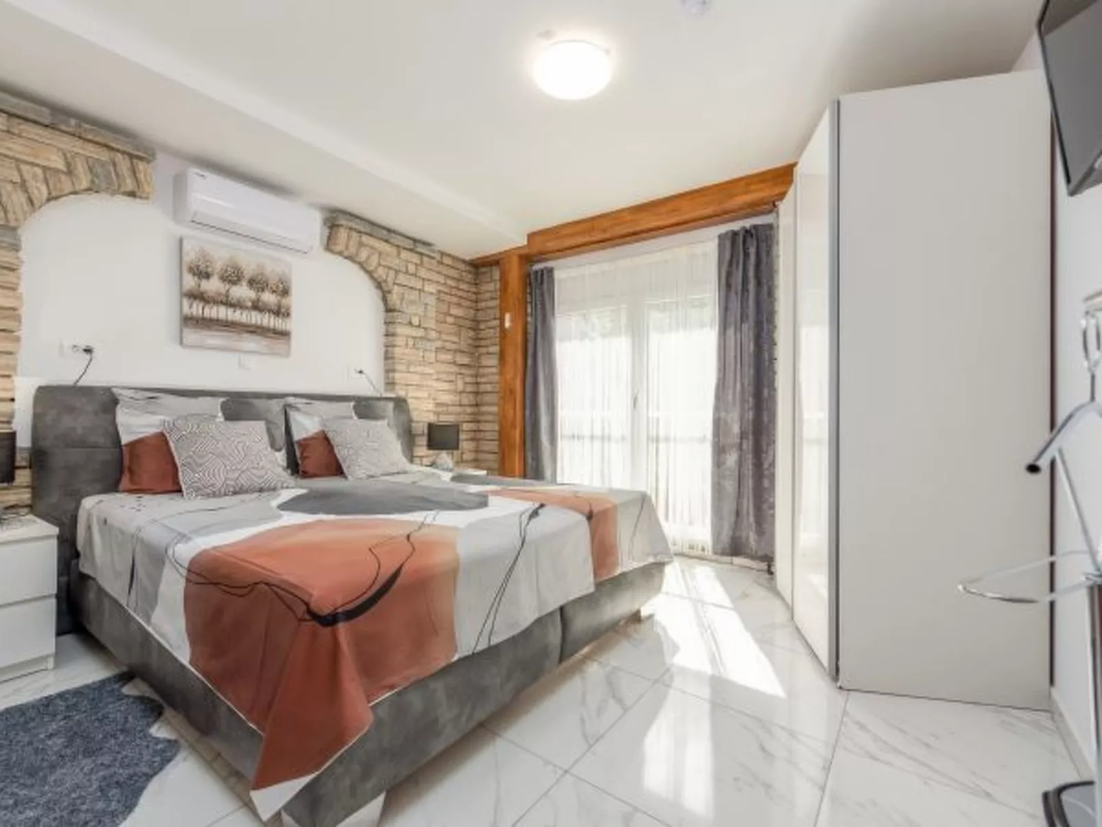 XXXL Villa Ancora with heated pool - Image-tags.info