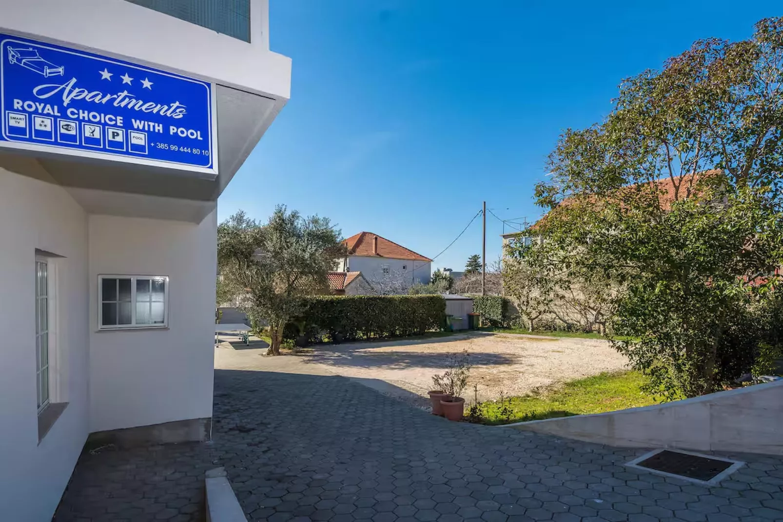 Royal Selection with Pool - One - Gardens in summer