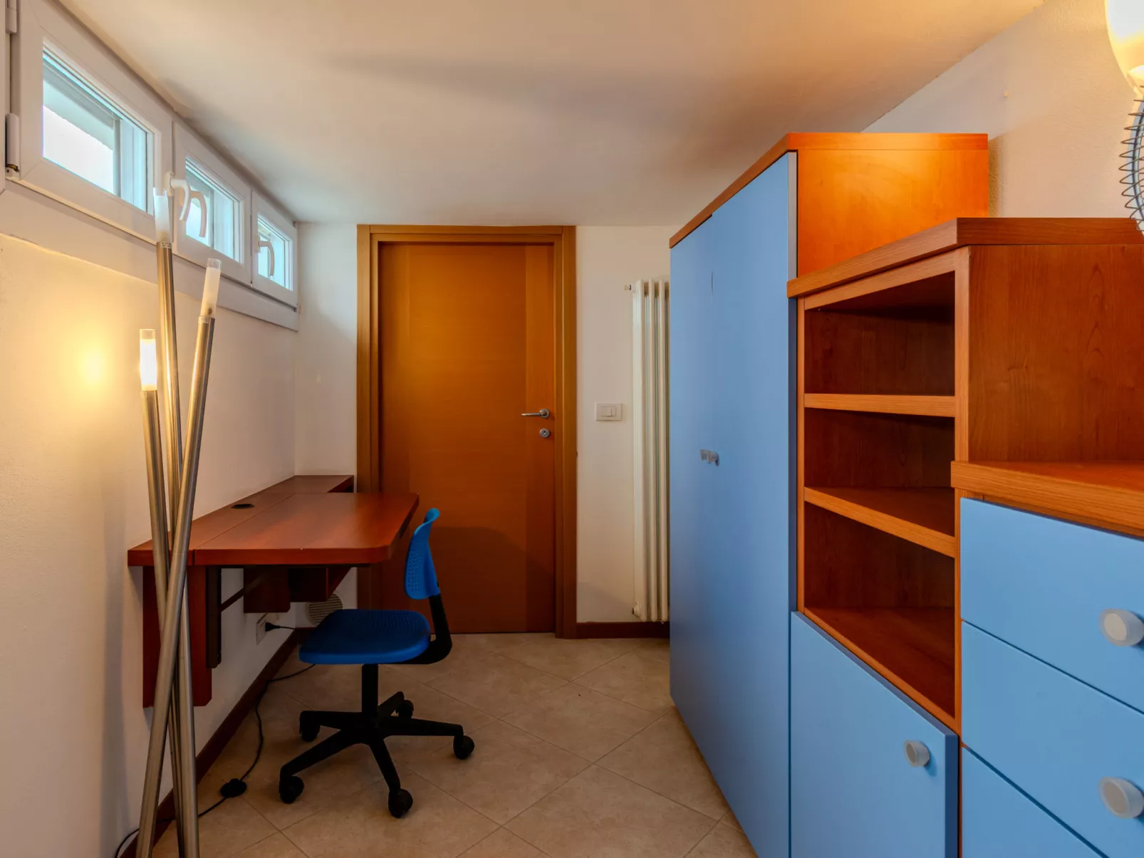 Sona's Lake Home - Drinnen