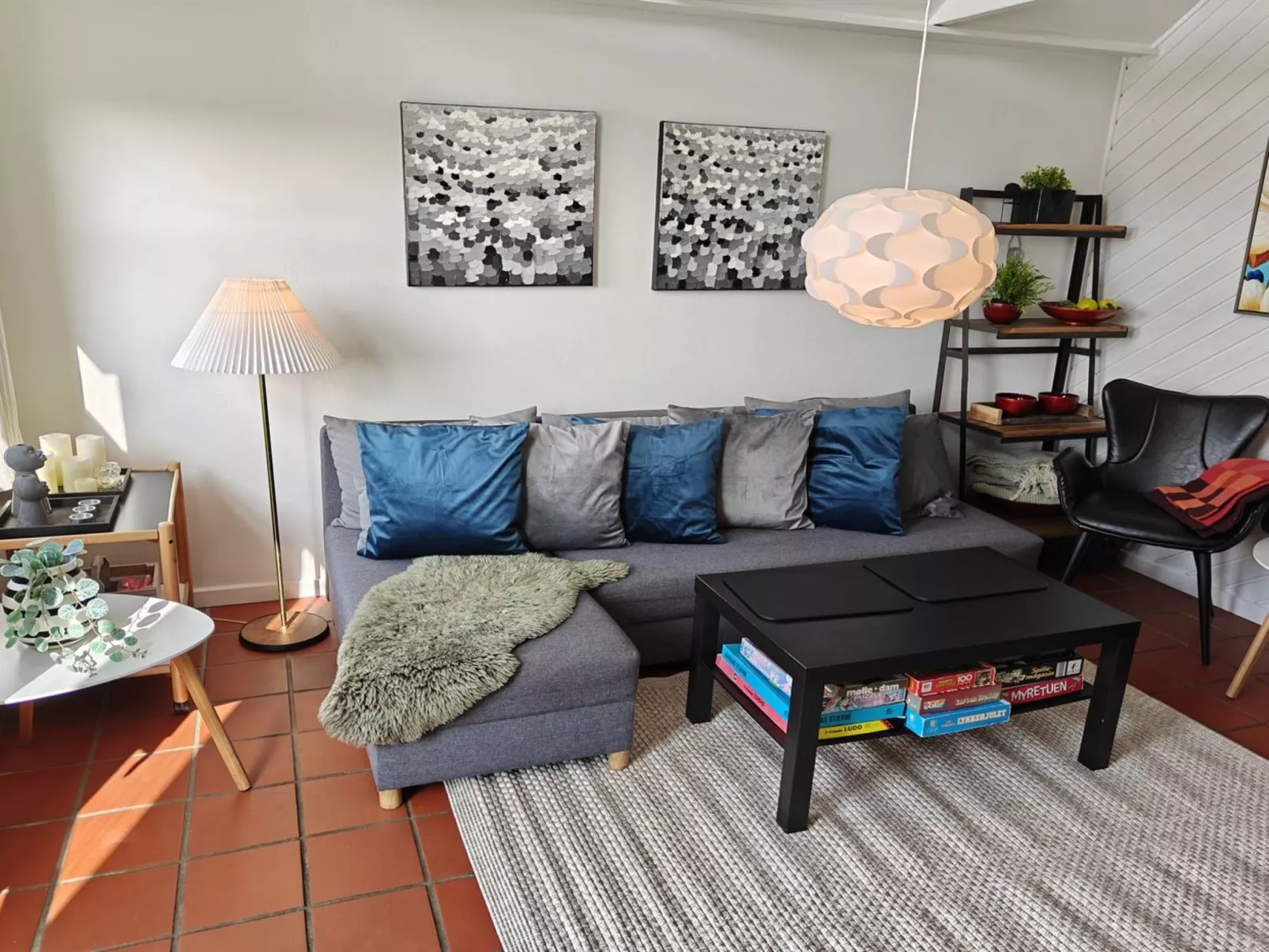 "Ake" - 10m to the fjord - Inside