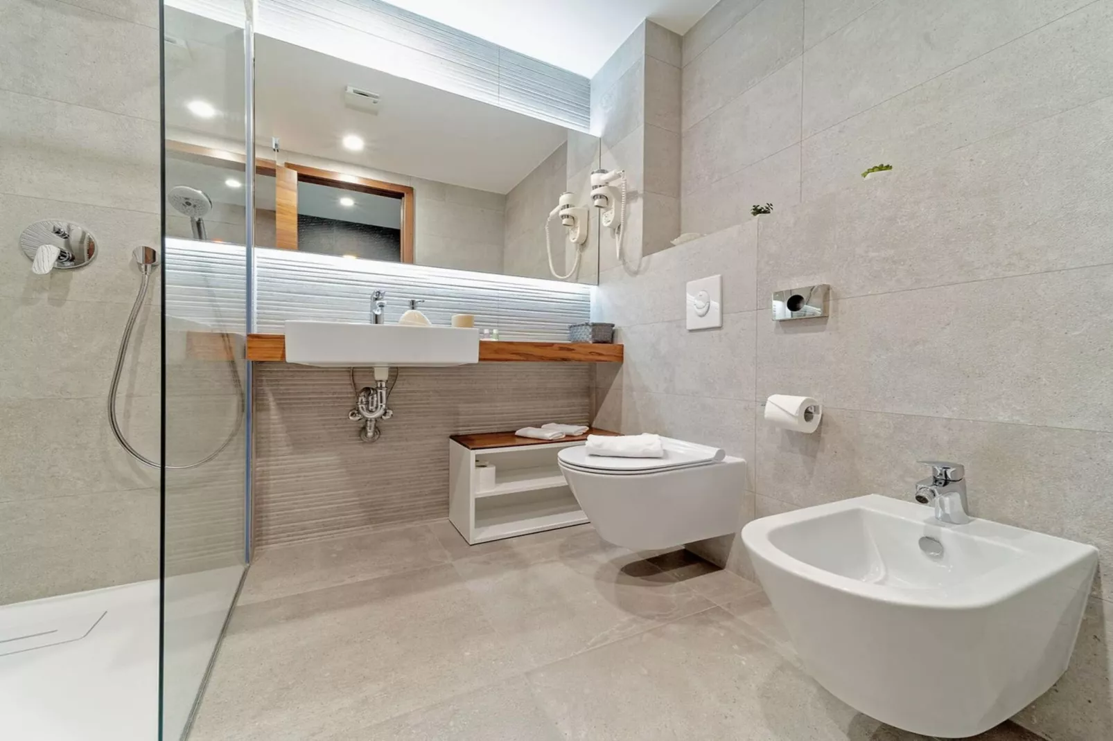 Luxury Villa Delight I – Promajna, Heated Pool - Bathroom