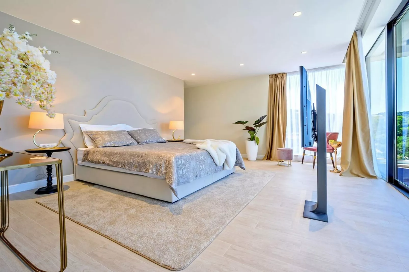 Luxury Seafront Villa Raquel Solta with Pool, Gym - Schlafzimmer