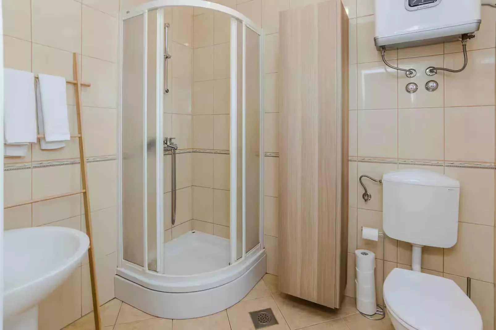 Holiday house Zupan - Bathroom