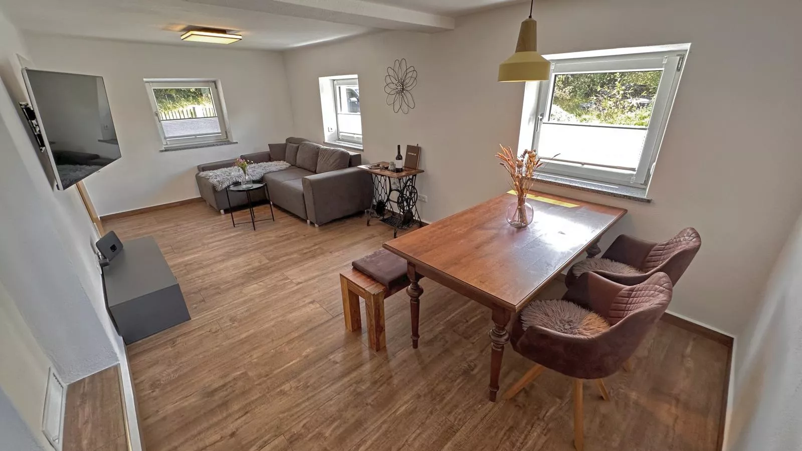 Zum wilden Jakob - Dining room