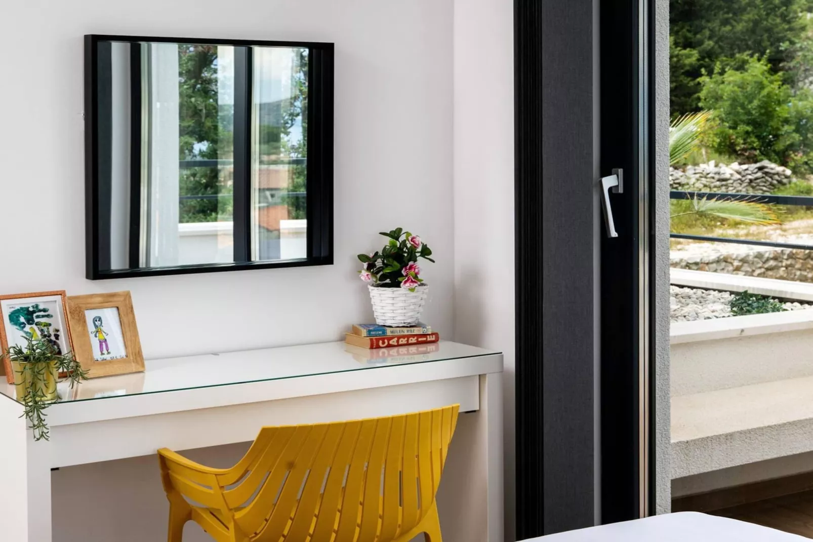 Luxury Villa Soleia Skrip with Private Pool - Chambre