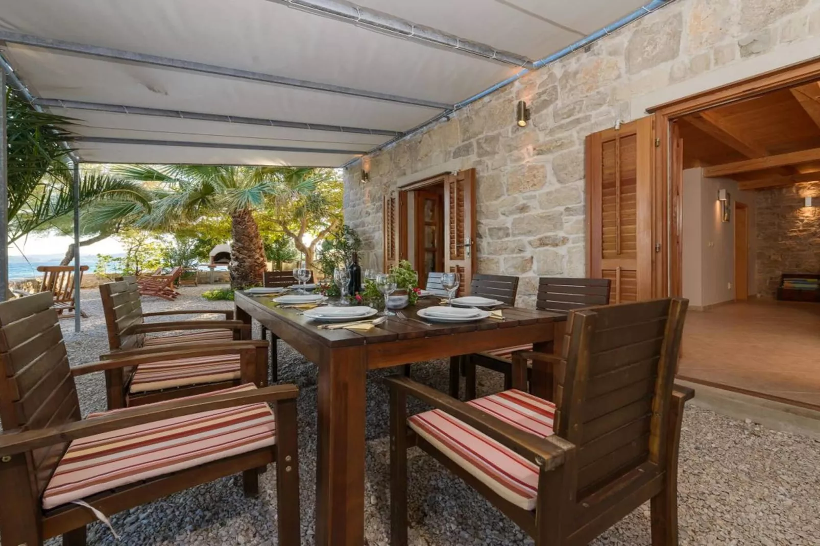 Luxury Seafront Villa Mare Orebic with Pool - Terrasse/Balkon