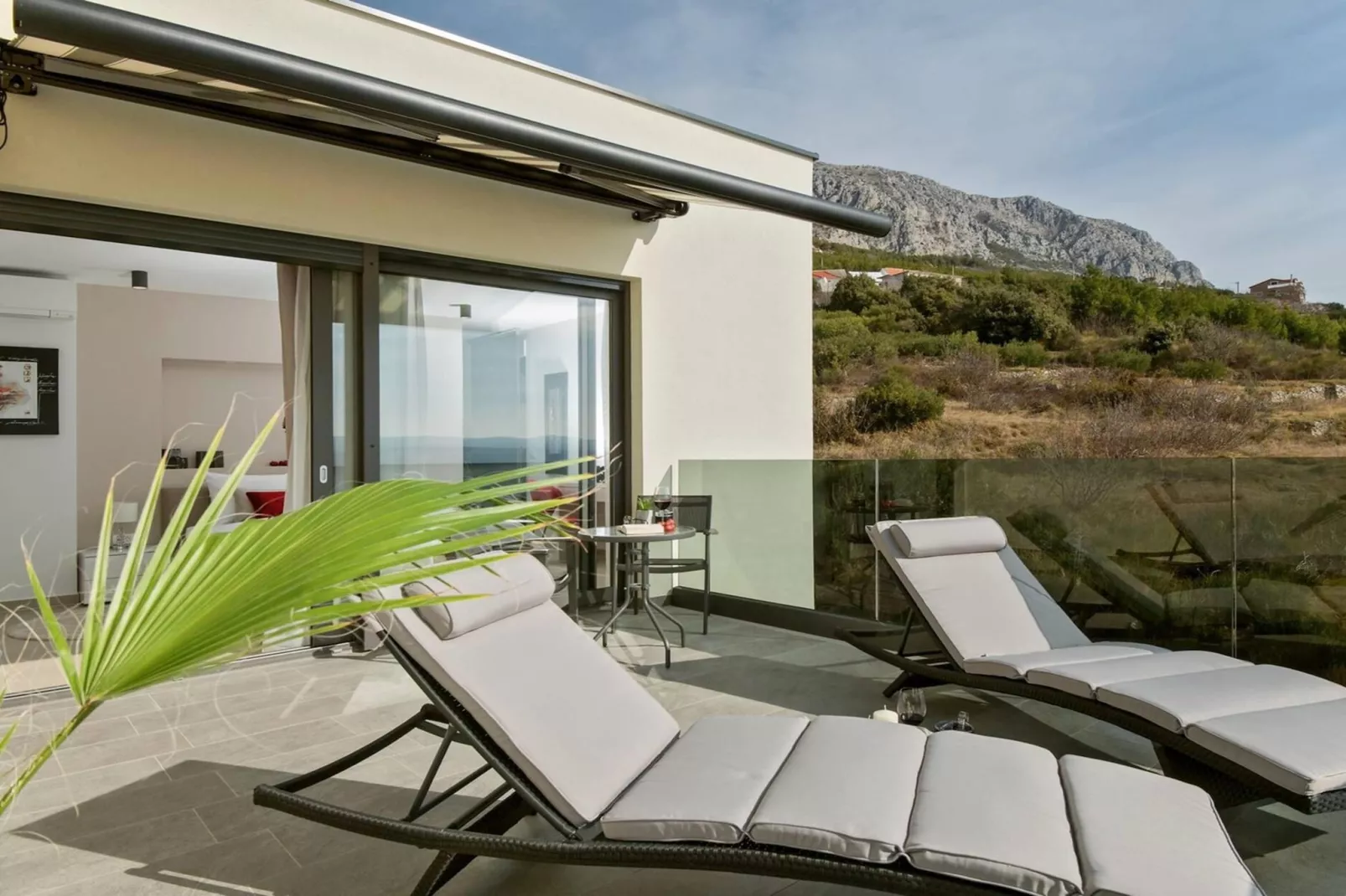 Luxury Villa Happiness Omis with Pool, Gym & Sauna - Terrace balcony