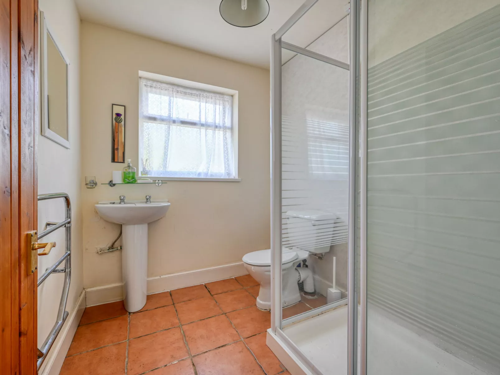 Loch Meiklie View - Drinnen