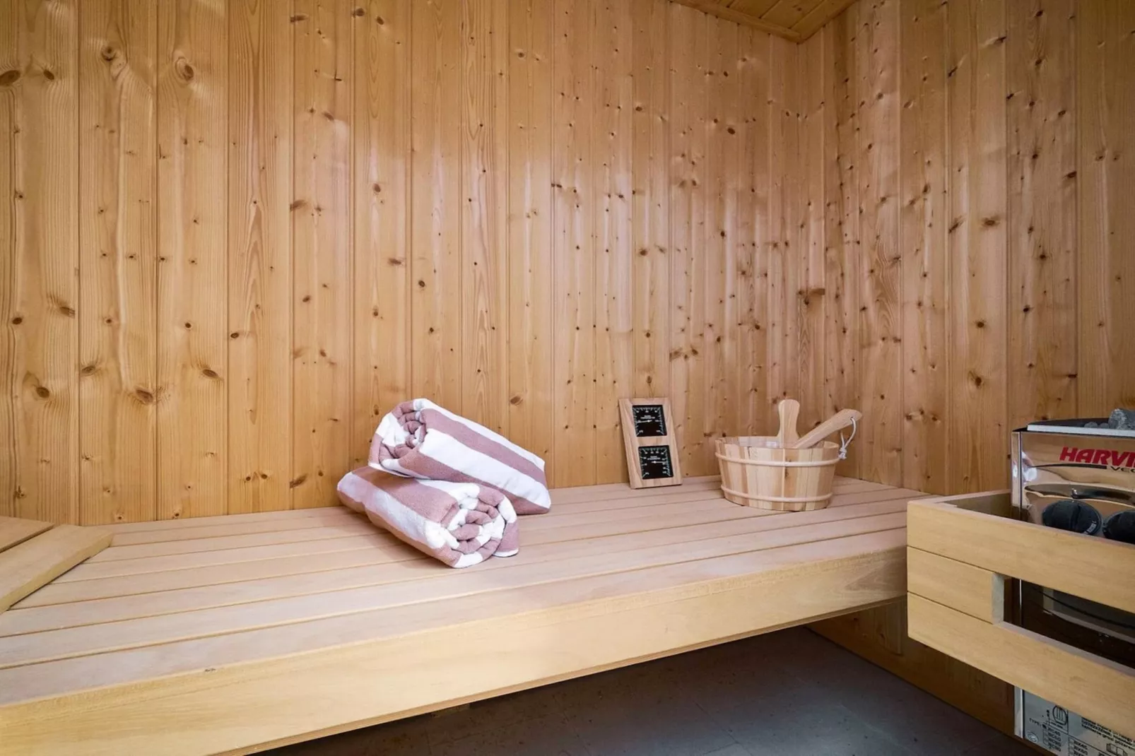 Luxury Seafront Villa Casa Familija Brac with Pool - équipements