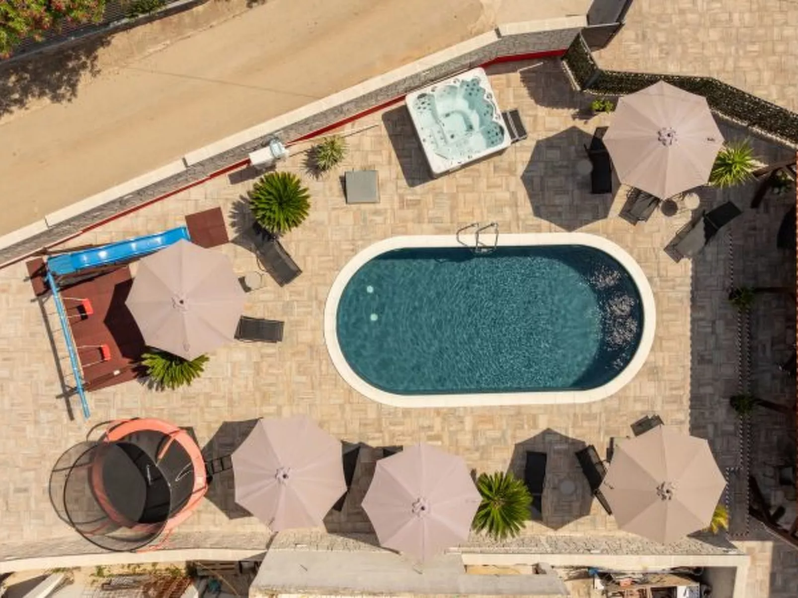 XXXL Villa Ancora with heated pool - Image-tags.info