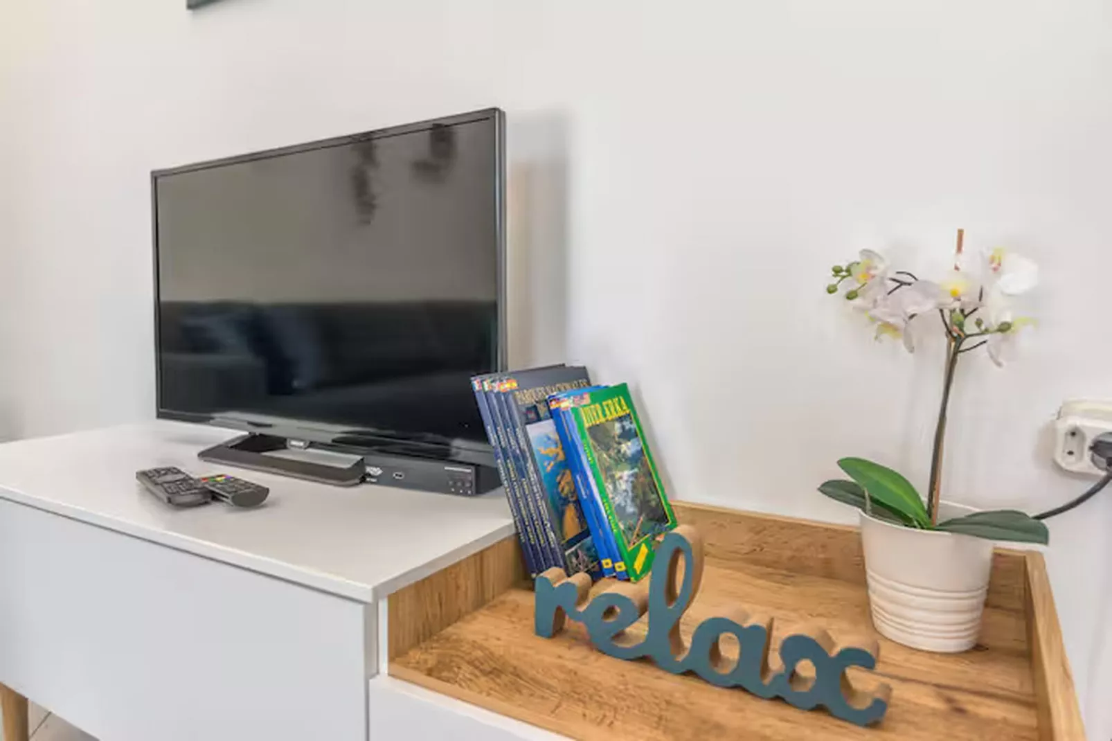 Royal Selection with Pool - Two - Ambiance