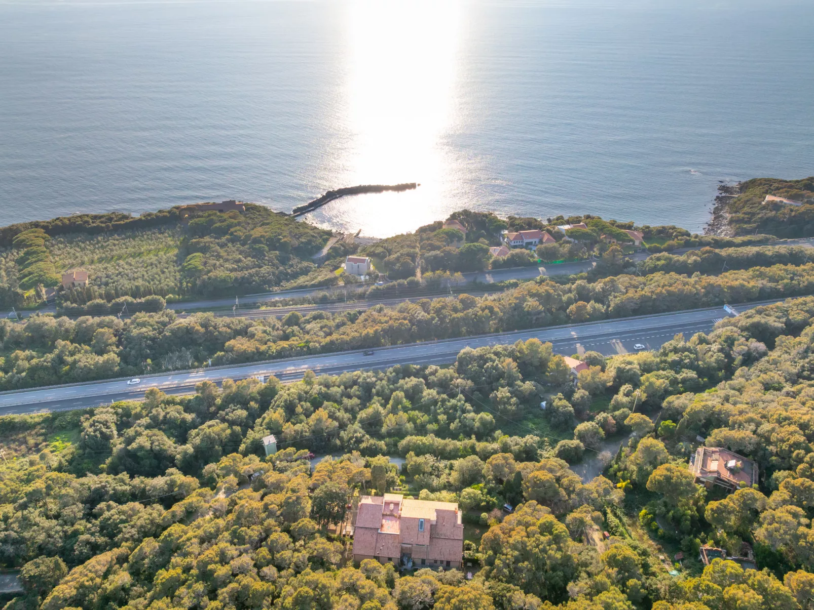 La casetta immersa nel verde - Draußen