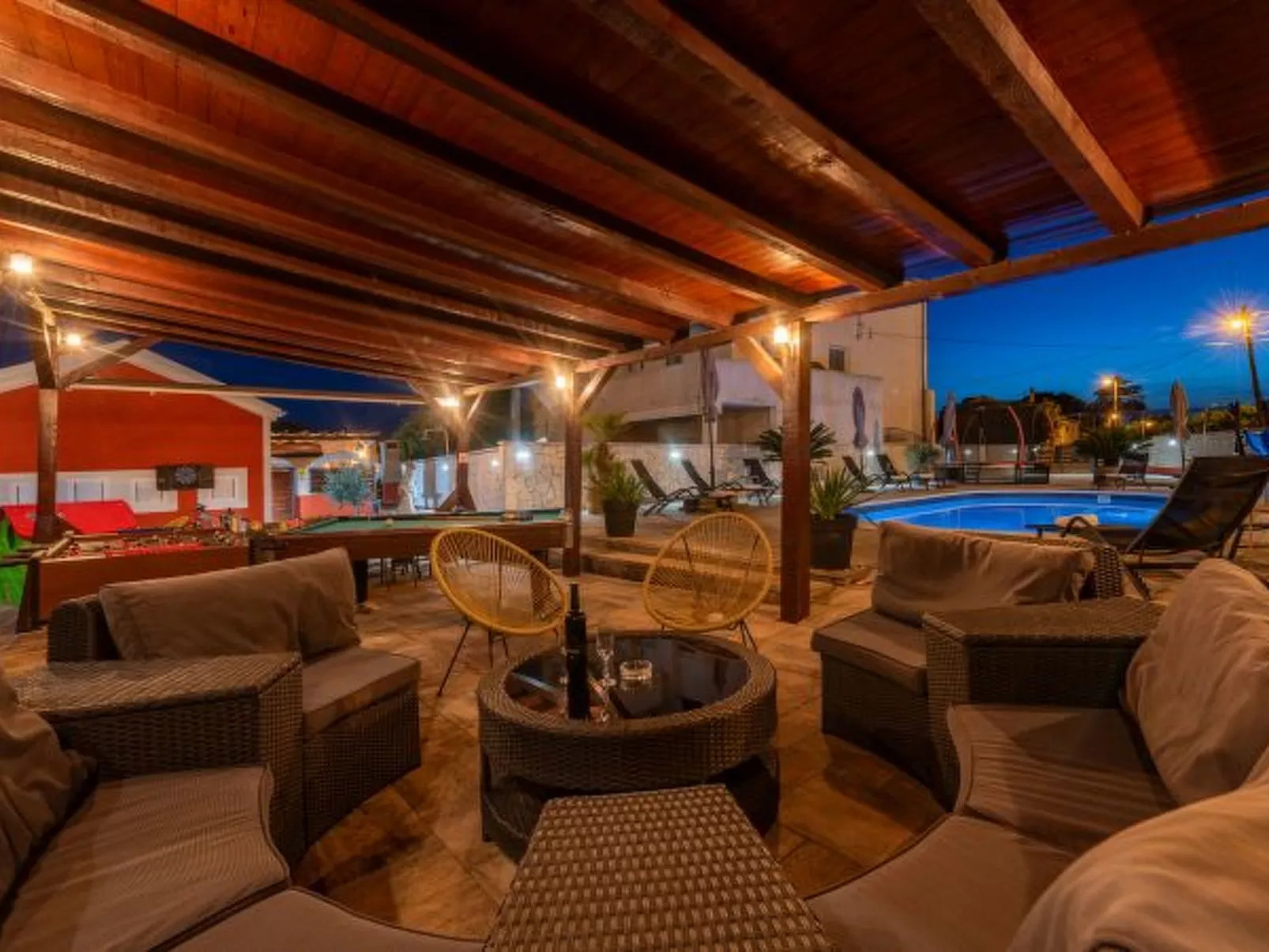 XXXL Villa Ancora with heated pool - Image-tags.info