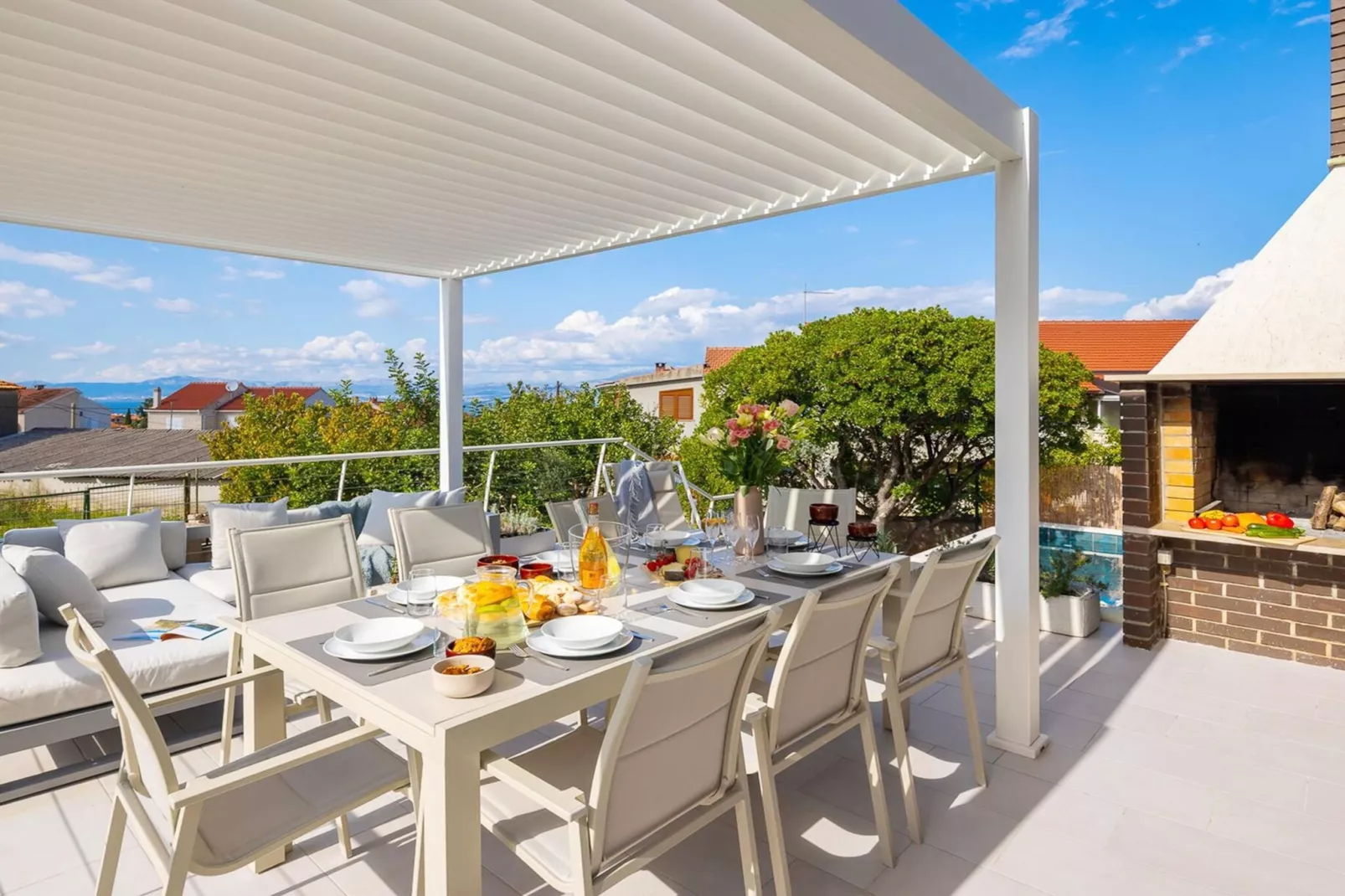 Luxury Villa Mila Supetar with Pool in the Center - Terrace balcony