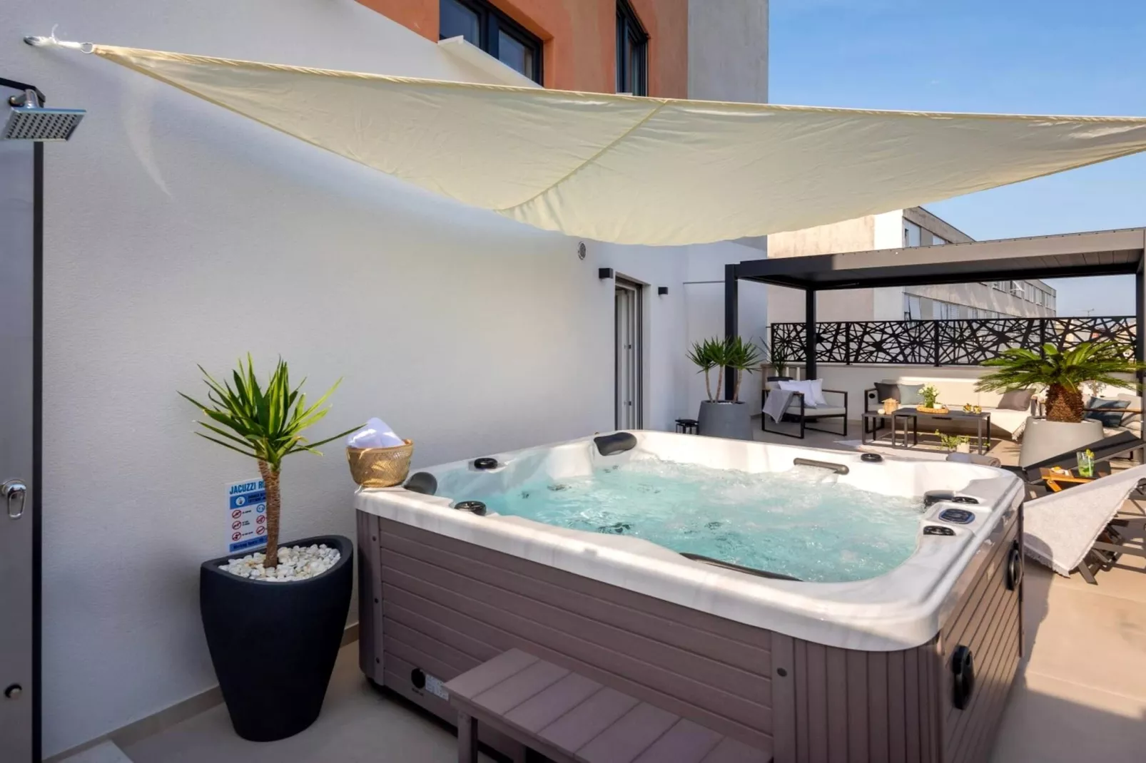 Luxury Apartment Silvery Split with Sauna, Jacuzzi - équipements