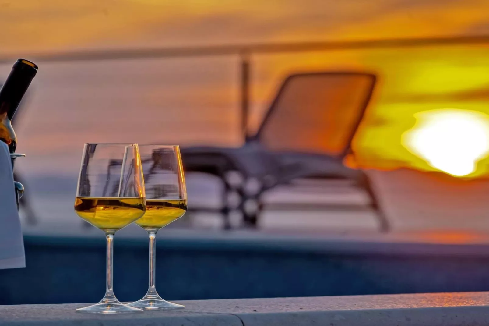 Villa Castello di Pietra Brac with Heated Pool - Ambiente