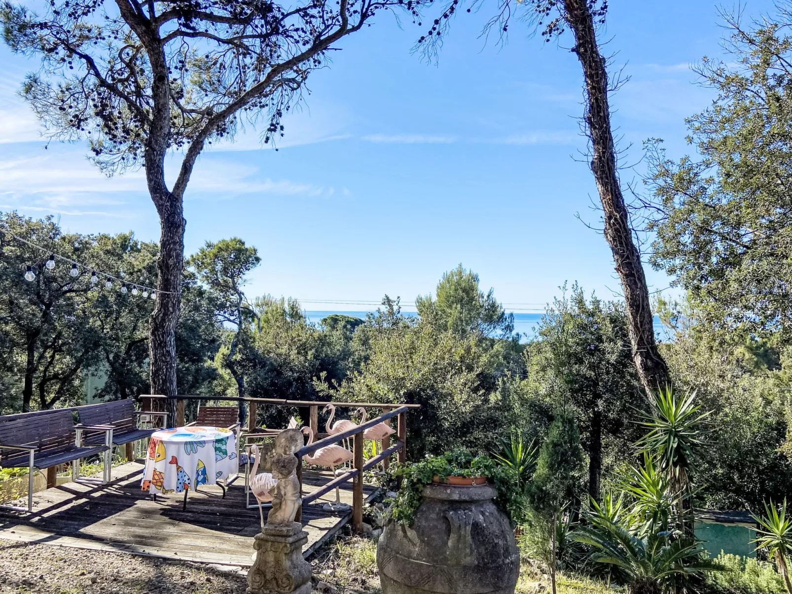 La casetta immersa nel verde - Draußen