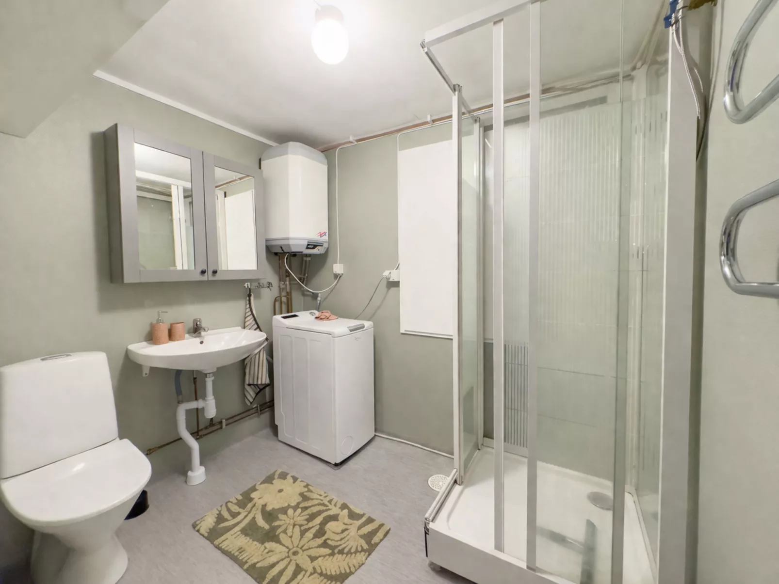 Hönetorpet - Inside