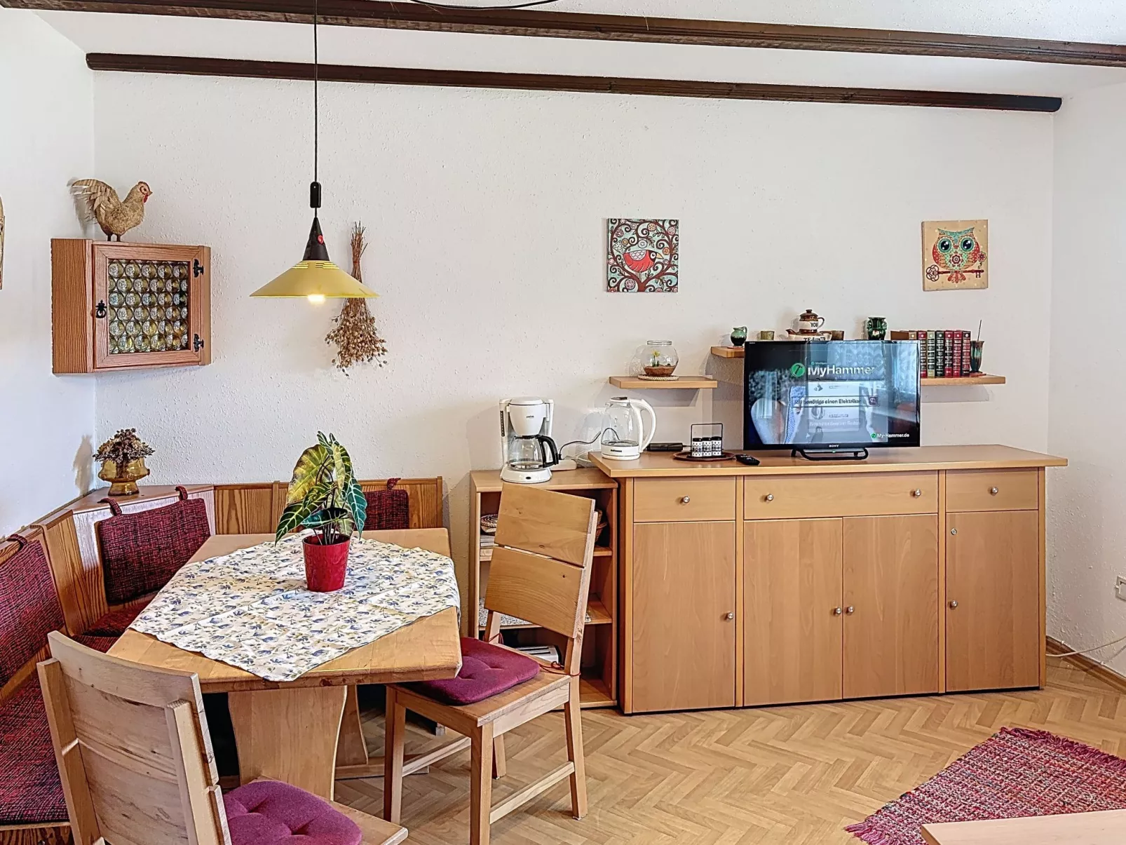 Am Hohen Bogen - Inside