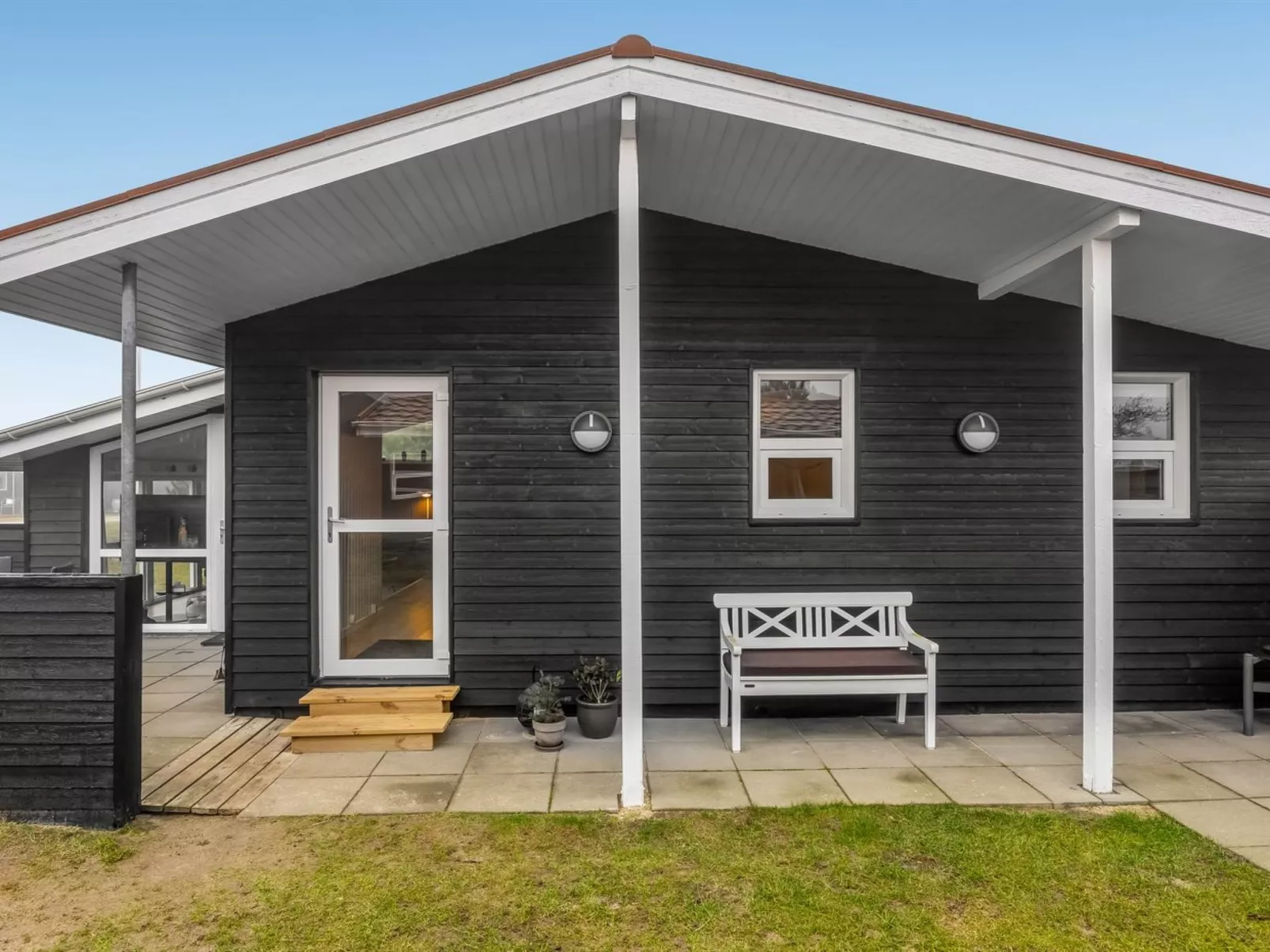 "Anemette" - 400m from the sea