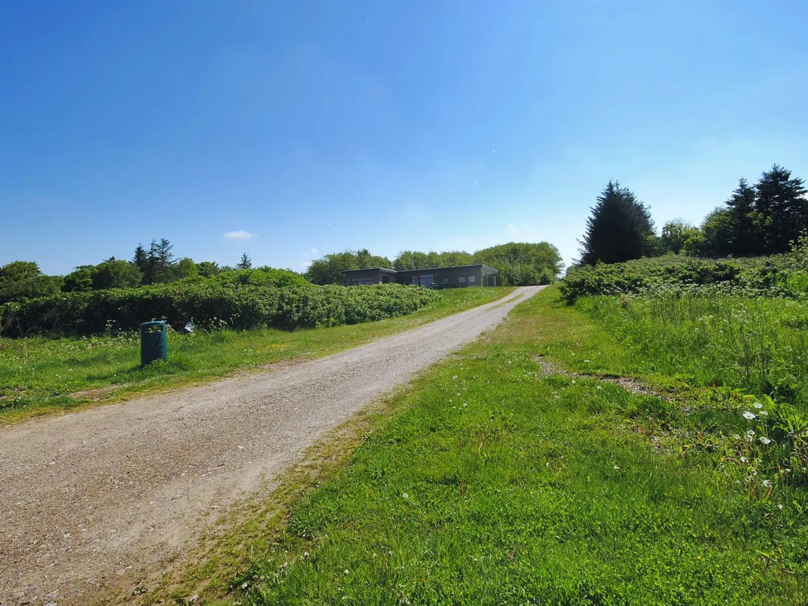 "Eloise" - 50m to the fjord - Outside