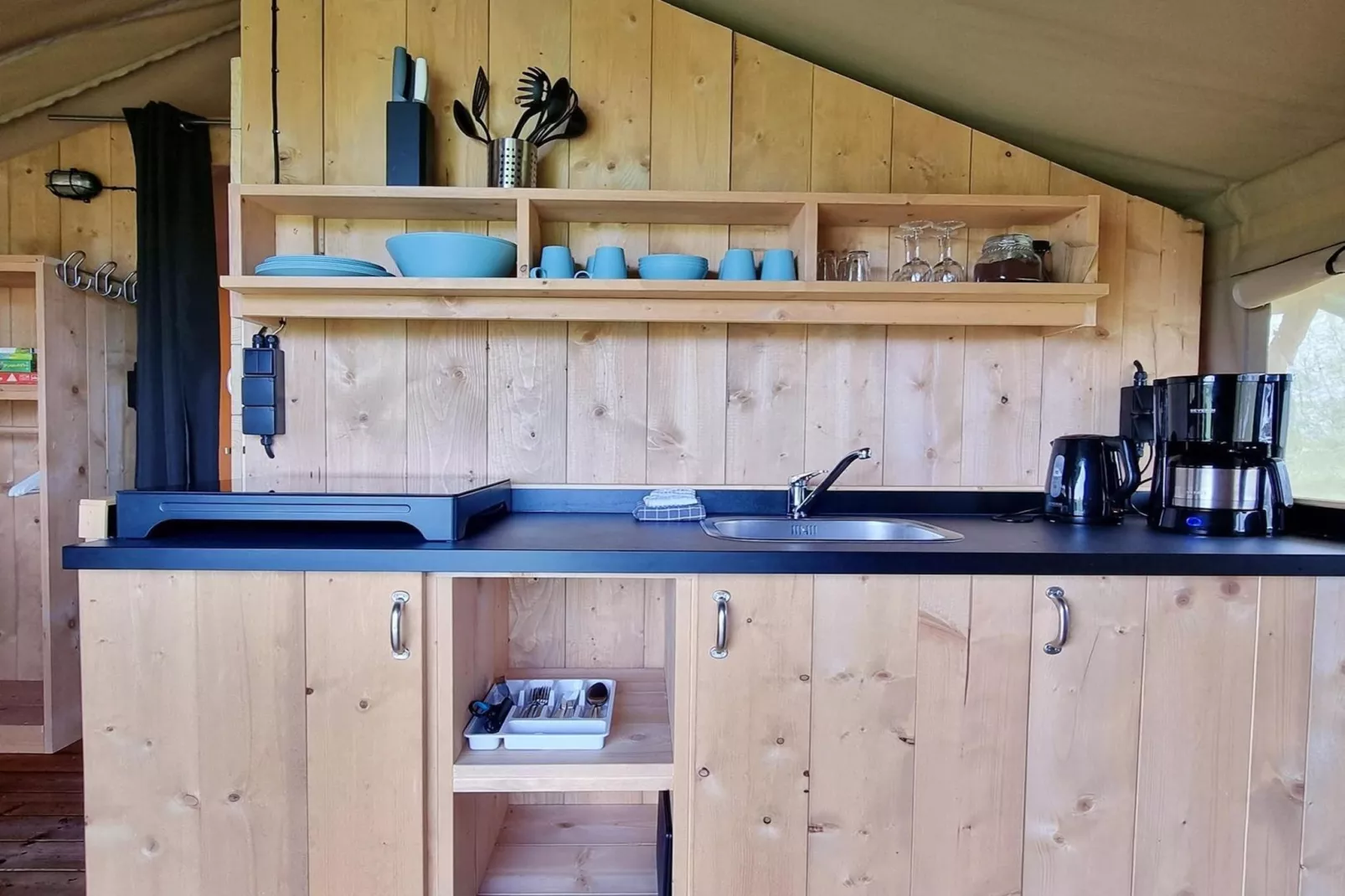 Luxe glamping met badkamer 1 - Küche