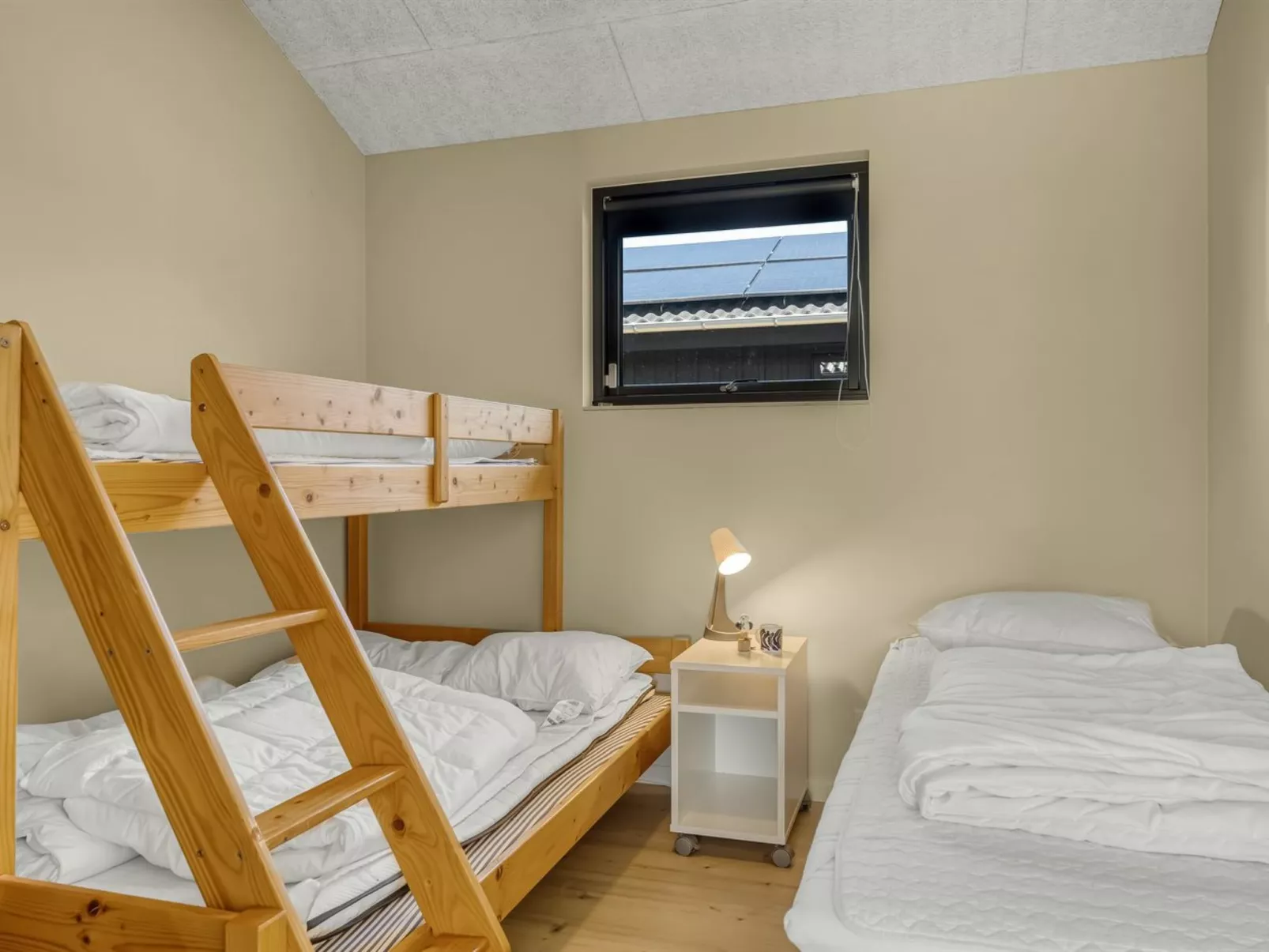 "Alfrede" -  from the sea - Inside