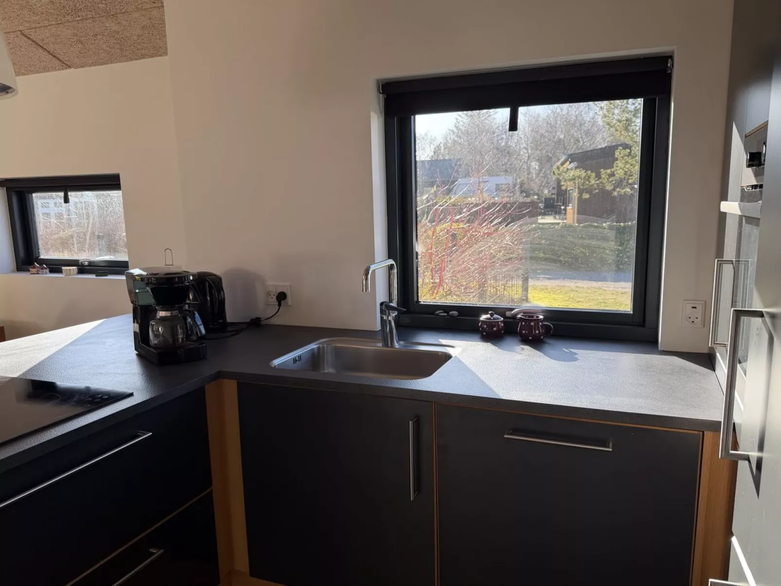 "Anttoni" - 350m from the sea - Inside