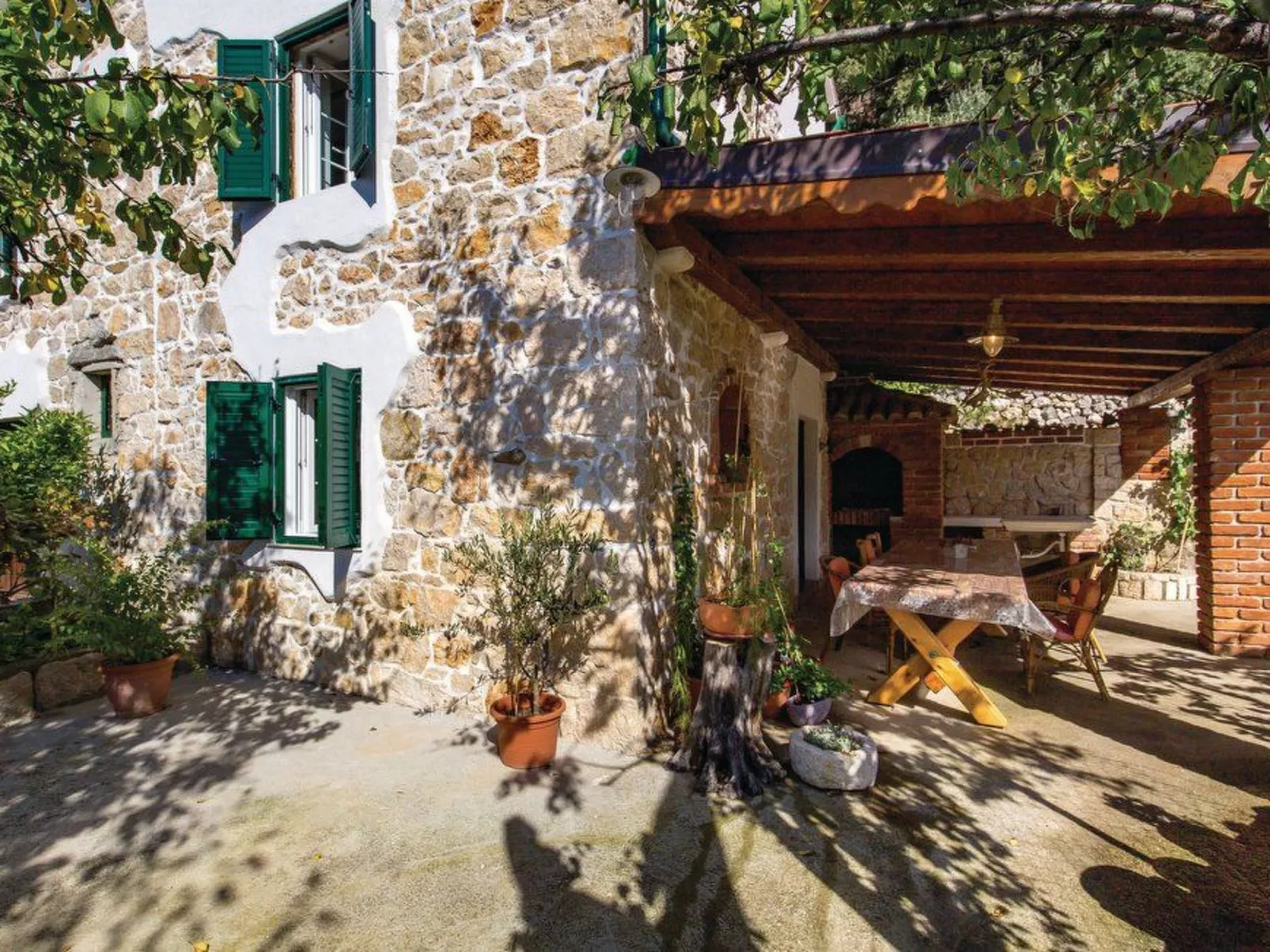 Für 6 Personen in Supetarska Draga - Image-tags.info