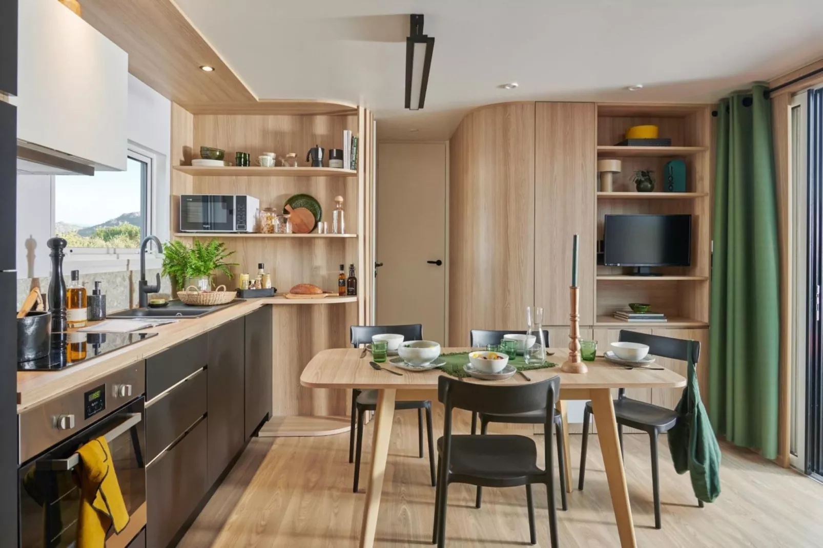 Le Randonneur - Kitchen