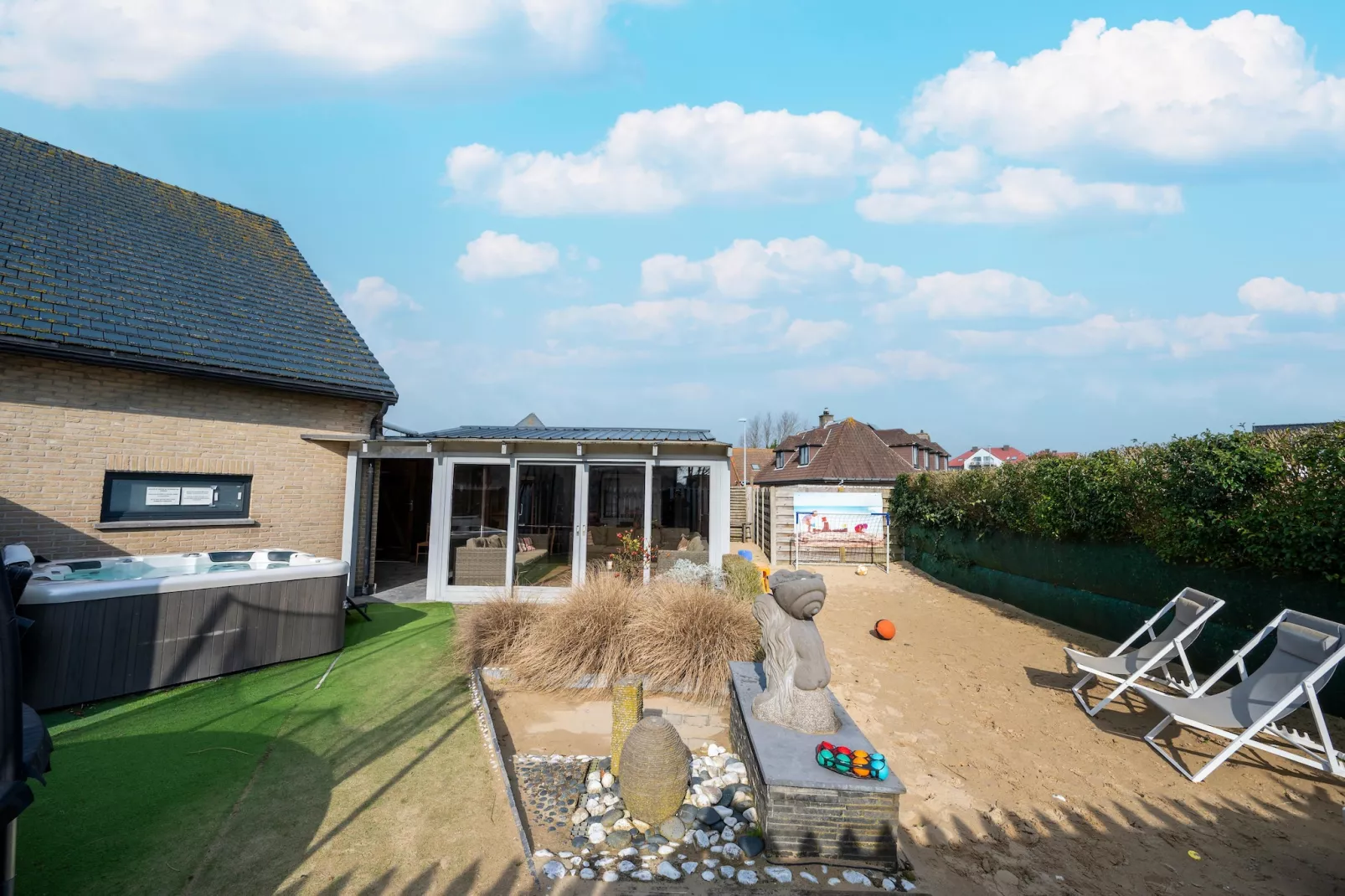 Villa Miami - Garten Sommer