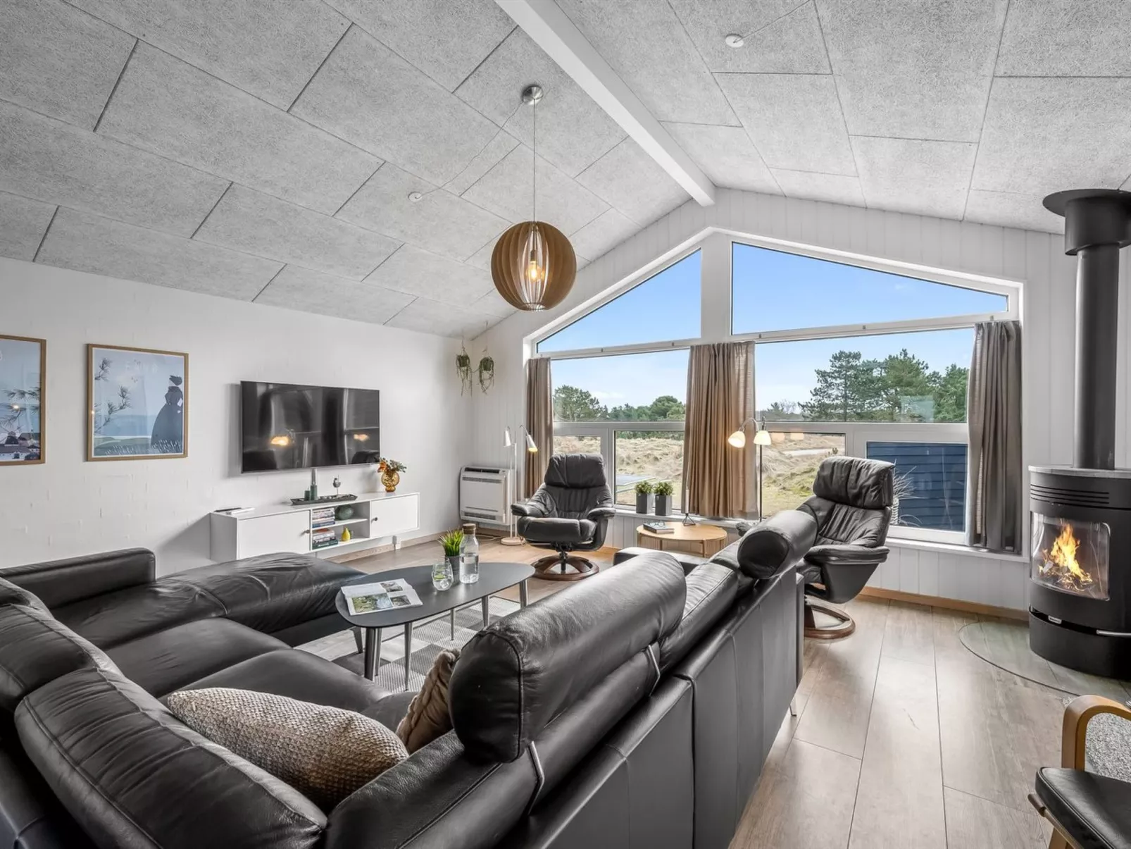 "Alli" - 800m from the sea - Inside