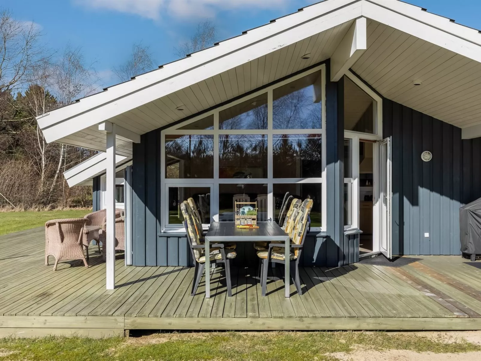 "Aswaldi" - 1.5km from the sea - Dehors