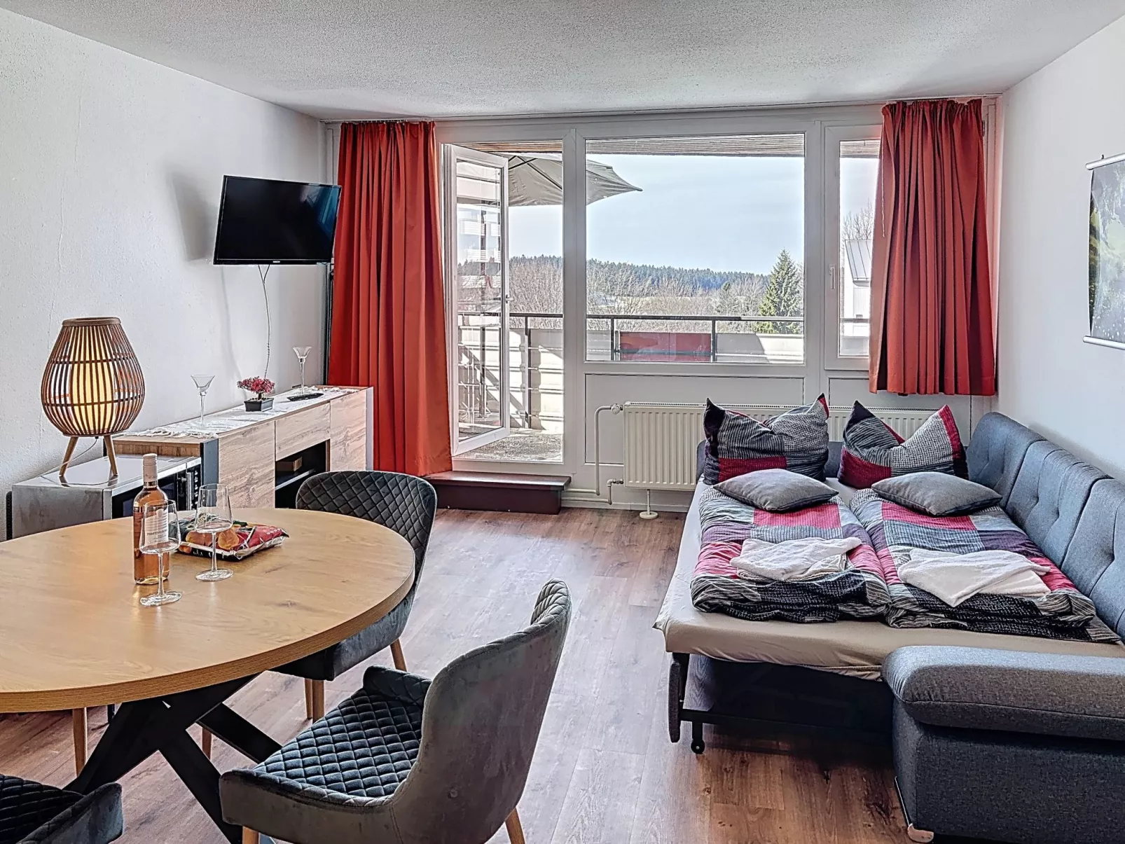 Urlaubsspaß inkl. Schwimmbad und Sauna - Dedans