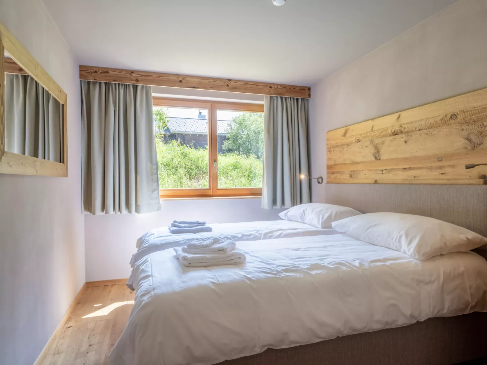 SWISSPEAK Resorts Zinal - Inside
