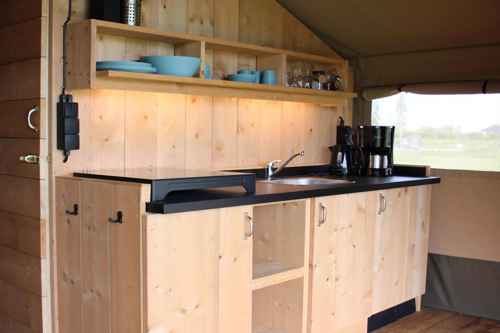 Luxe glamping met badkamer 1 - Küche