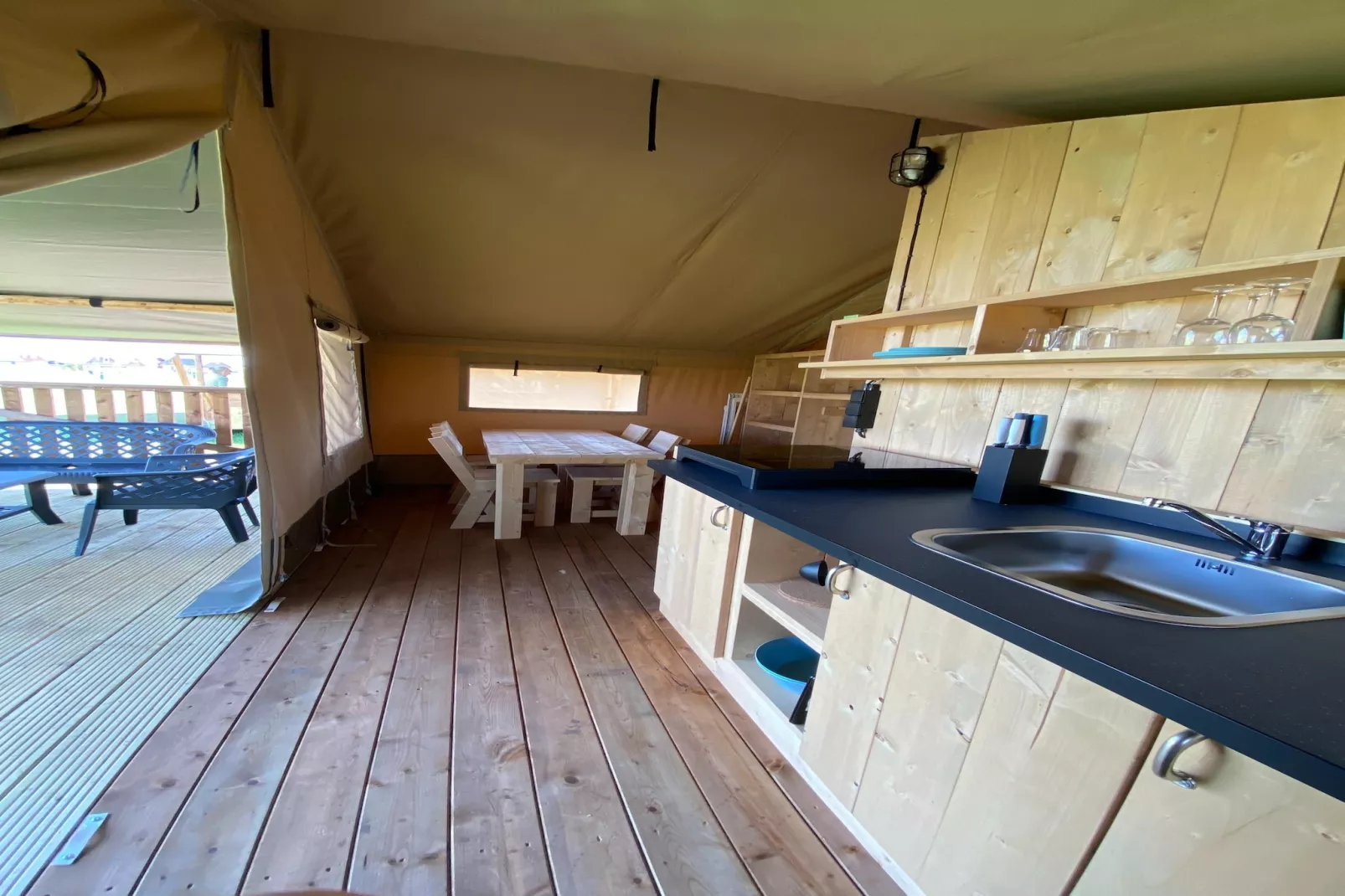 Luxe glamping met badkamer 2 - Küche