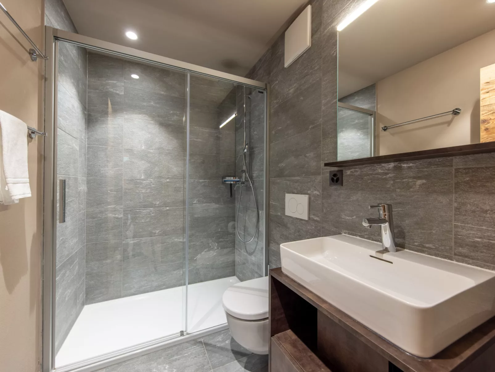 SWISSPEAK Resorts Zinal - Inside