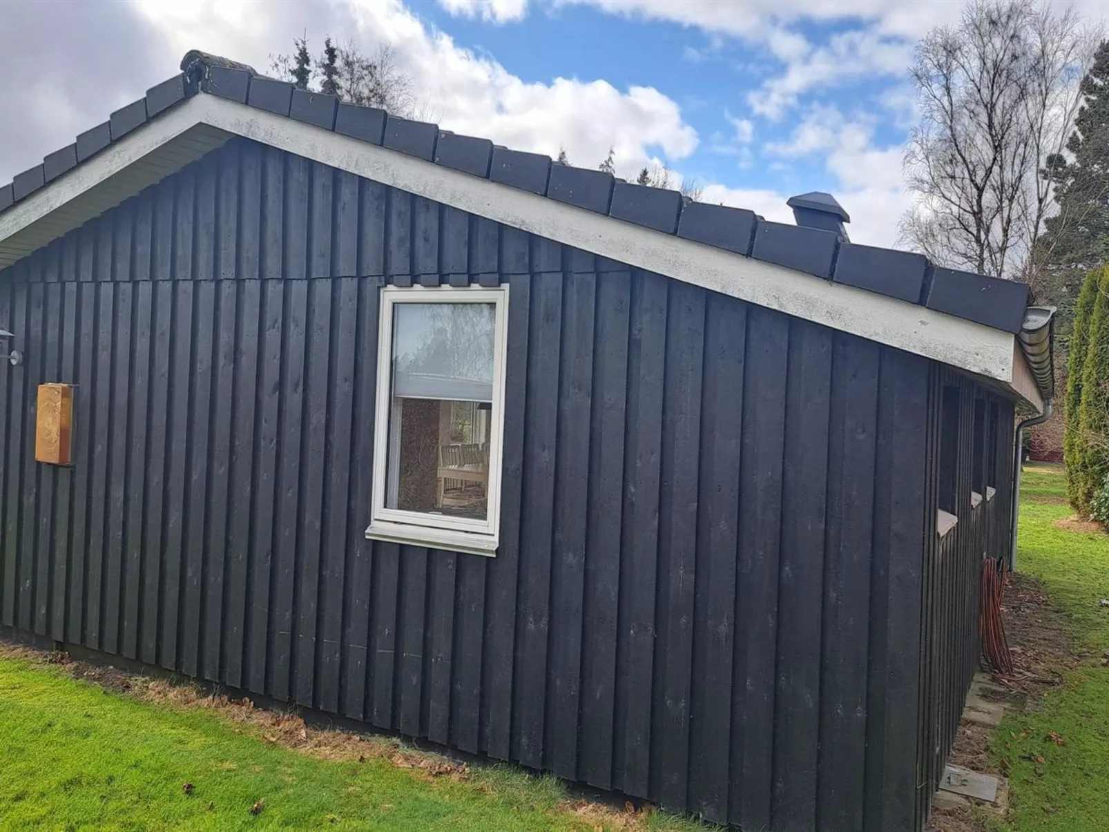 "Stefana" -  from the sea - Outside