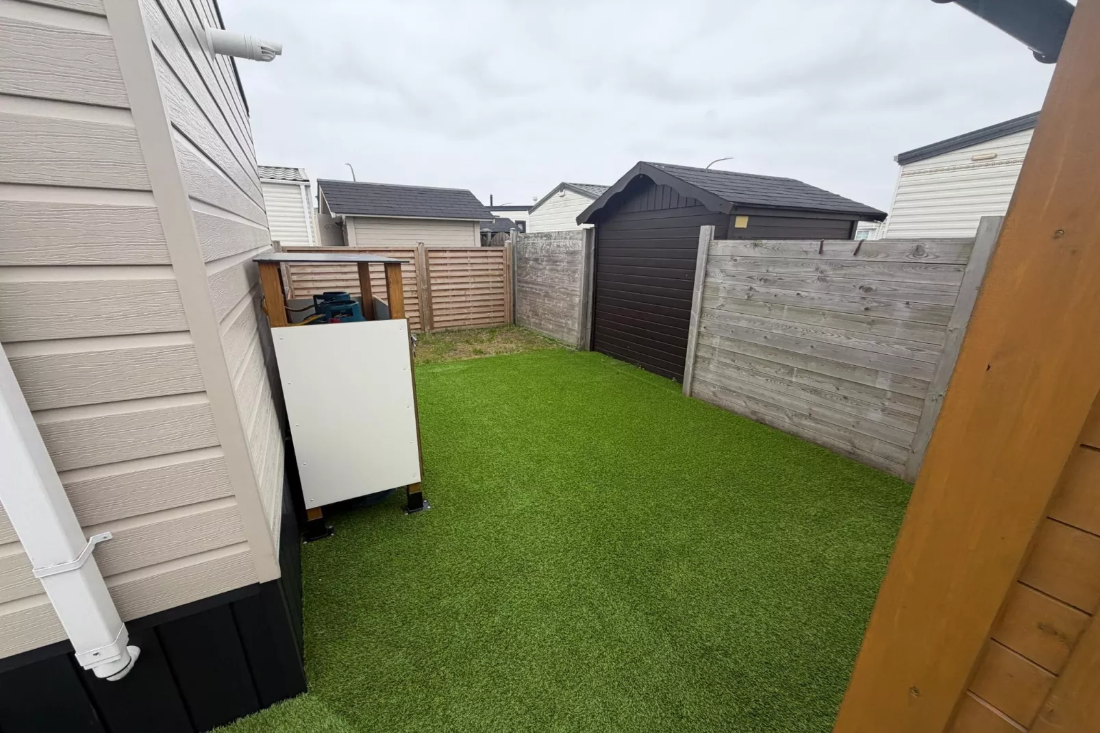 La Mouette - Gardens in summer